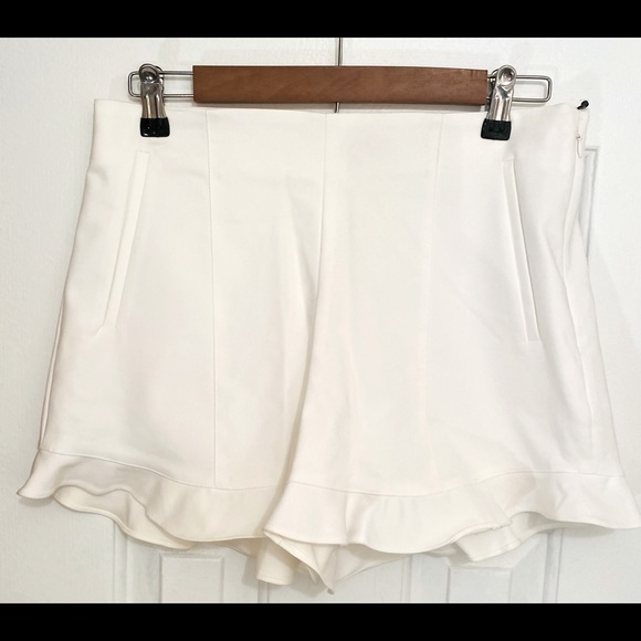 I State Ivory Ruffle Hem Welt Pockets Side Zipper Size 8 NWT - Picture 2 of 16